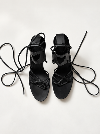 Gucci by Tom Ford 2002 Heart Cutout Heels (41)