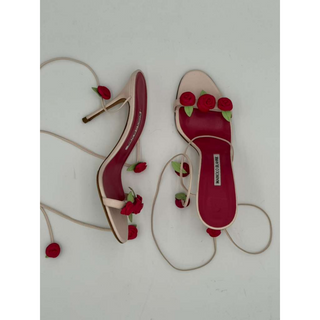 Manolo Blahnik Rose Heels (39.5)